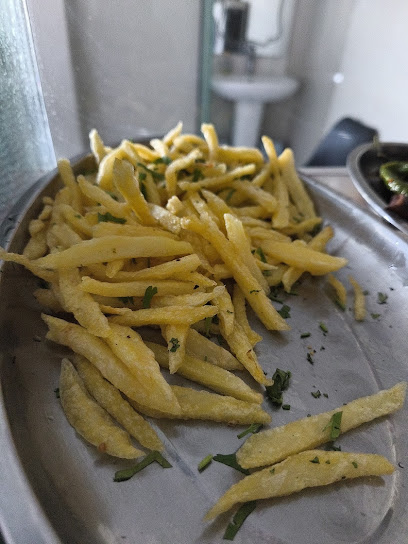 مطعم كنوز الطهي